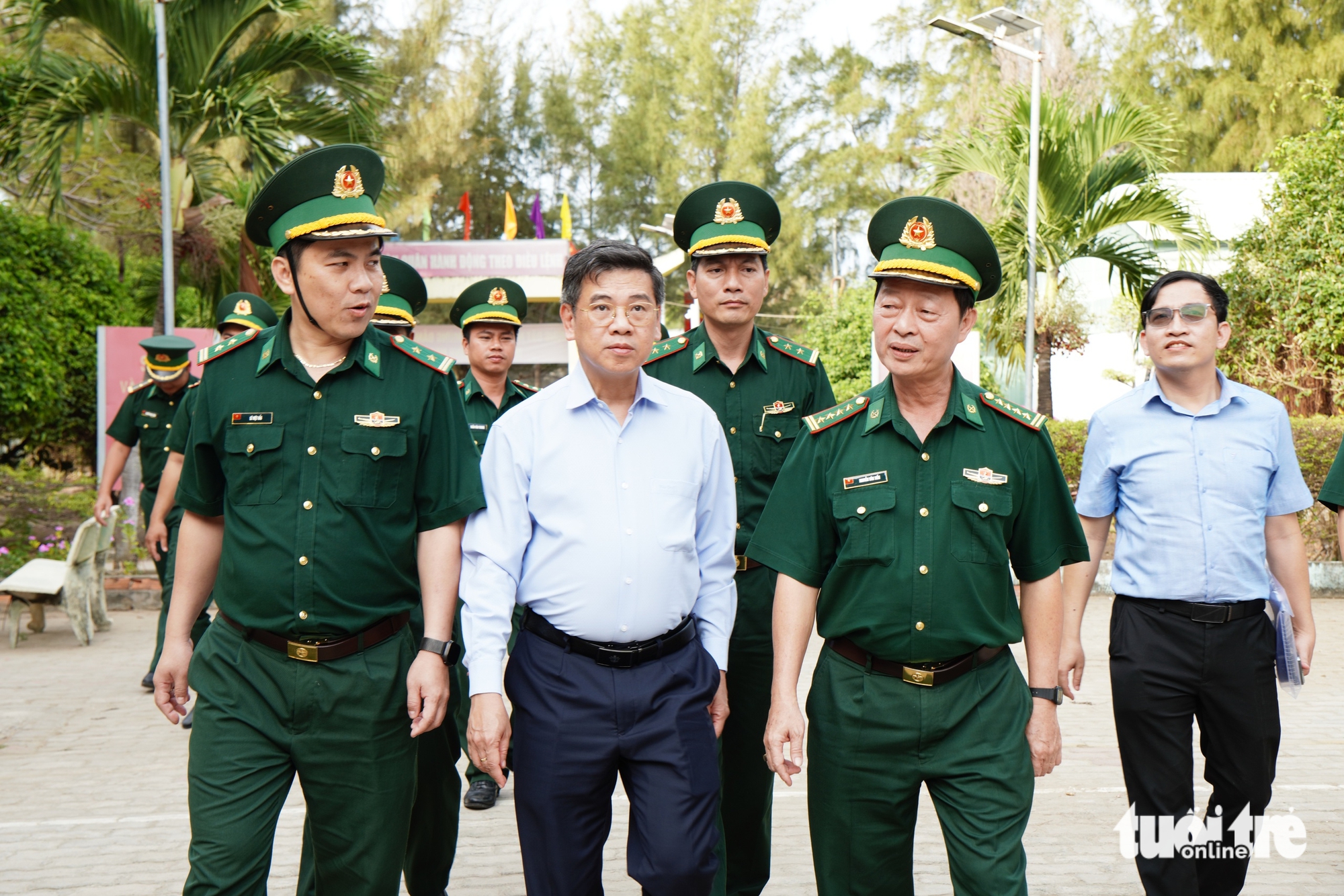 Lãnh đạo TP.HCM đến thăm, chúc Tết tại Bình Khánh, Cần Giờ, An Thới Đông, Thạnh An - Ảnh 10.