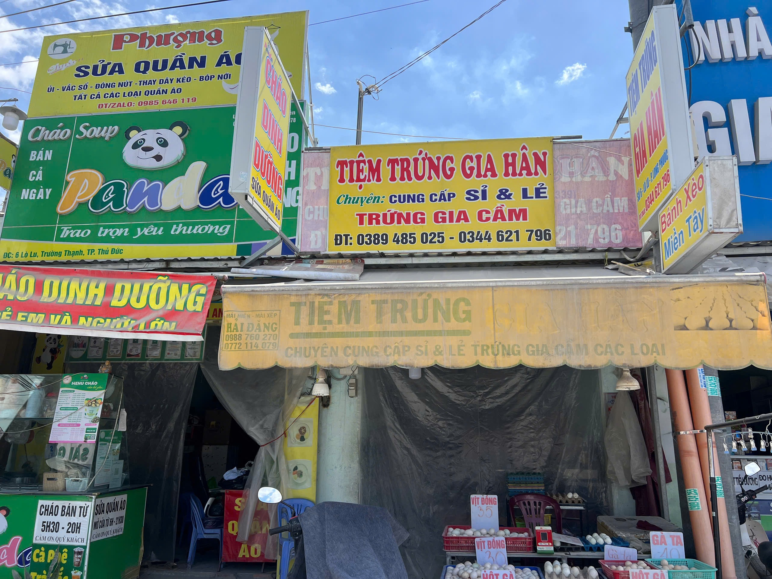 Thi công đường Lò Lu gây bụi mù, người dân “ăn cơm cùng bụi” suốt nhiều tháng - Ảnh 4.