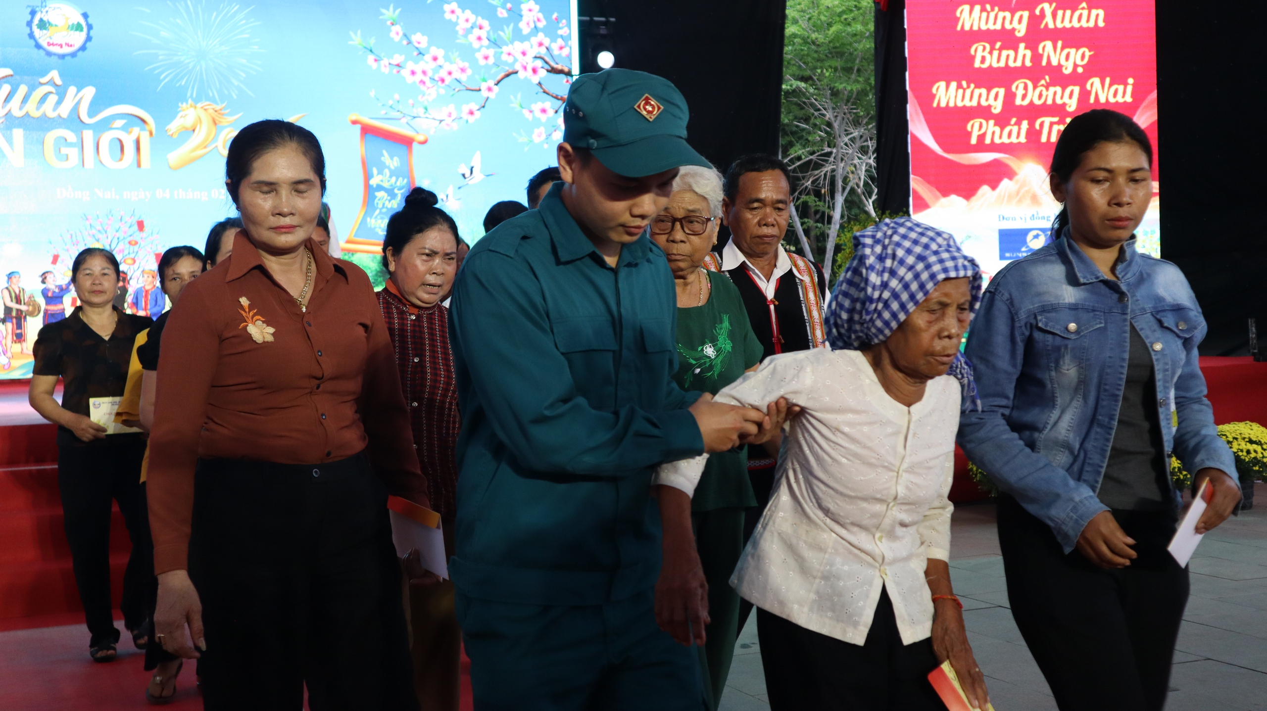 Ấm áp xuân biên giới Đồng Nai - Ảnh 6.