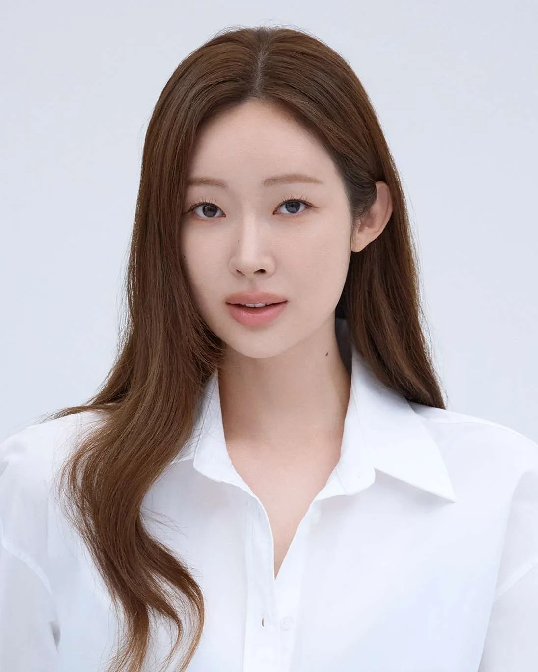 1770249481 308 Ong hoang phong ve bat ngo bao cuoi danh tinh