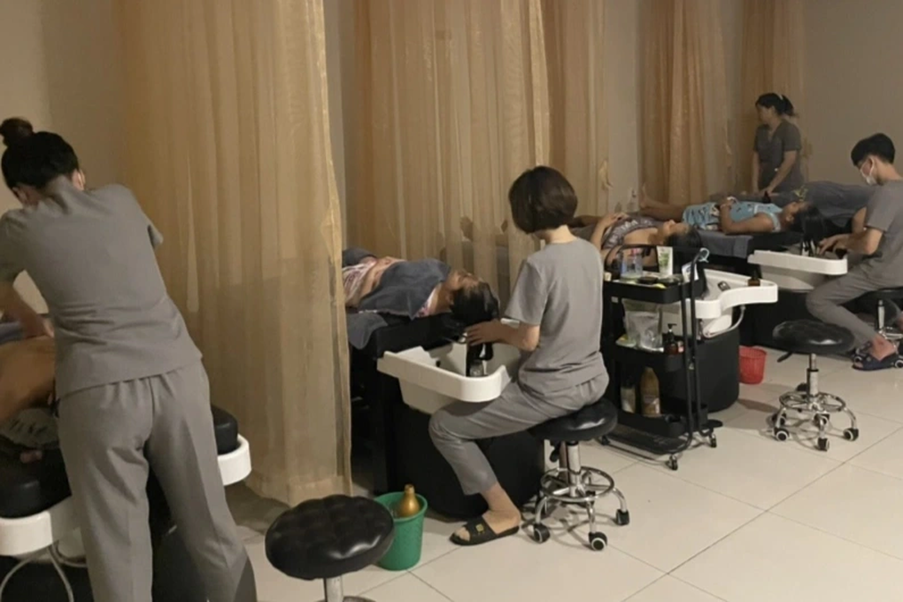 Gội đầu tiệm Việt Nam gây sốt mạng Trung Quốc, được khen đỉnh nhất thế giới - 4