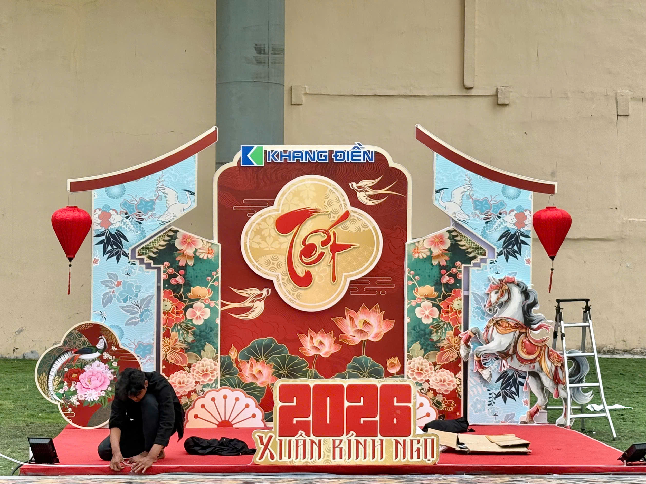 Nhiều công trình chỉnh trang đô thị bắt đầu mở cửa, TPHCM tràn ngập sắc xuân - Ảnh 9.