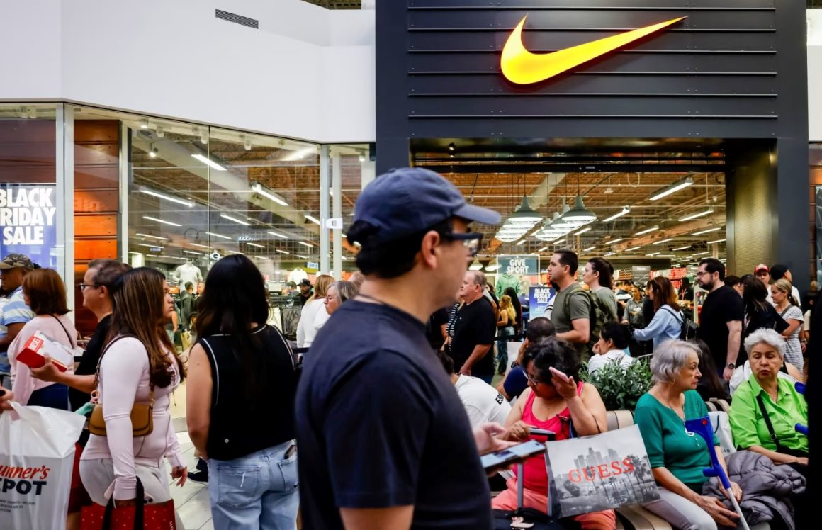 Nóng: Nike bị điều tra, phải cung cấp hàng nghìn trang tài liệu làm bằng chứng- Ảnh 2.