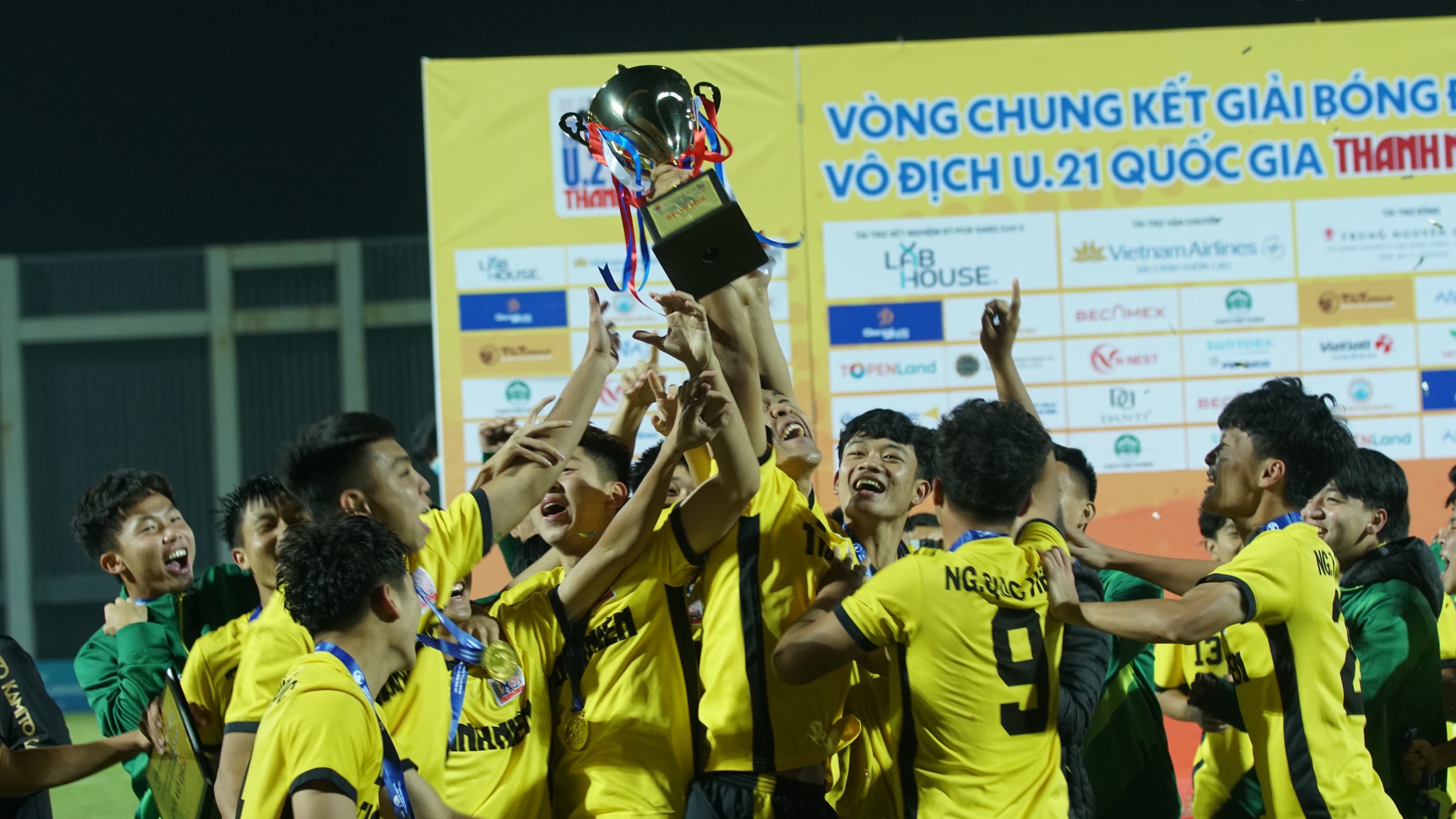 Học viện Nutifood tuyển sinh khóa 4, khát vọng đào tạo thêm nhiều nhân tài mới cho bóng đá Việt Nam- Ảnh 2.