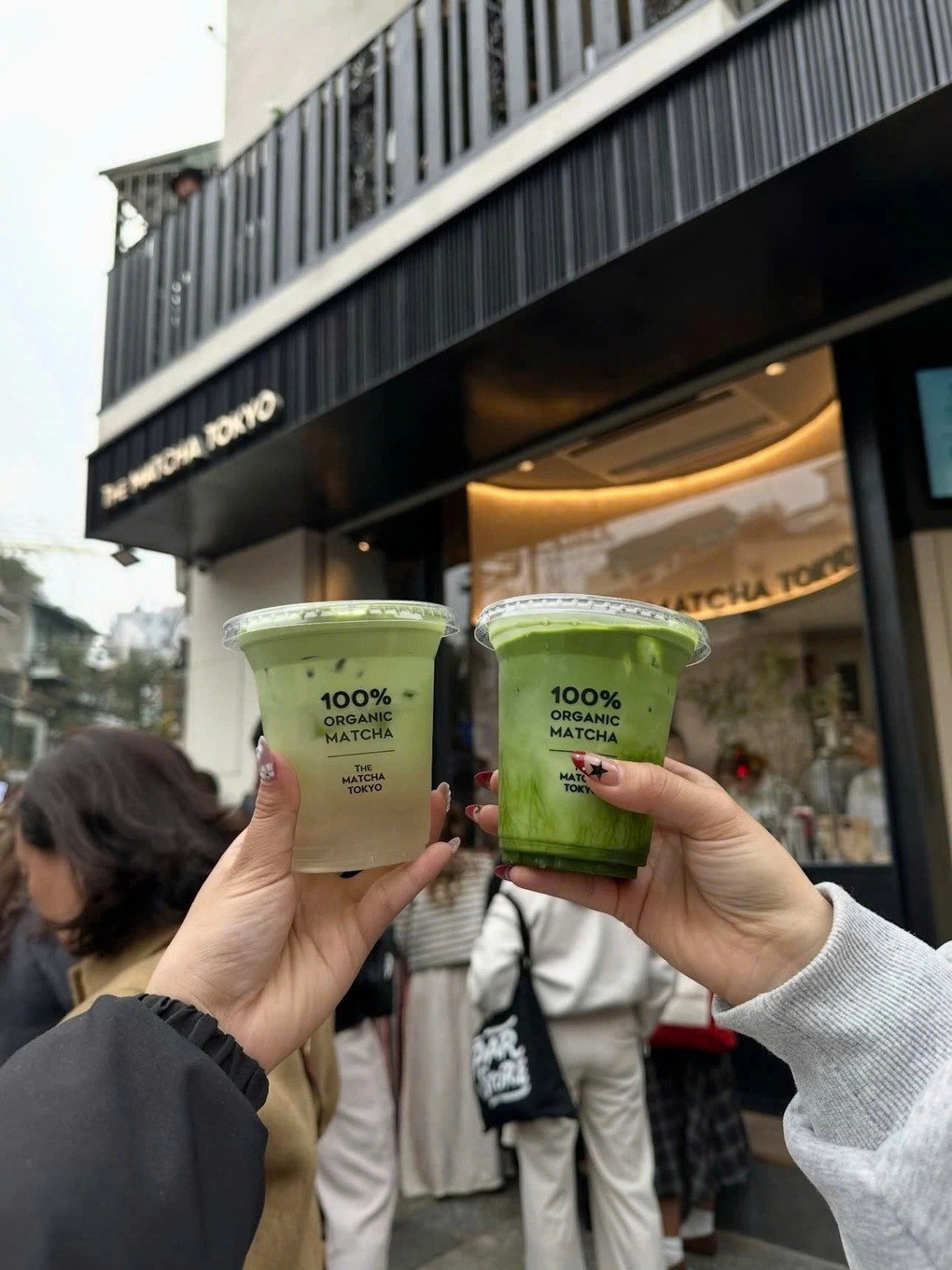 Cốc matcha 150.000 đồng ở Hà Nội, khách xếp hàng mua để… chụp ảnh - 5