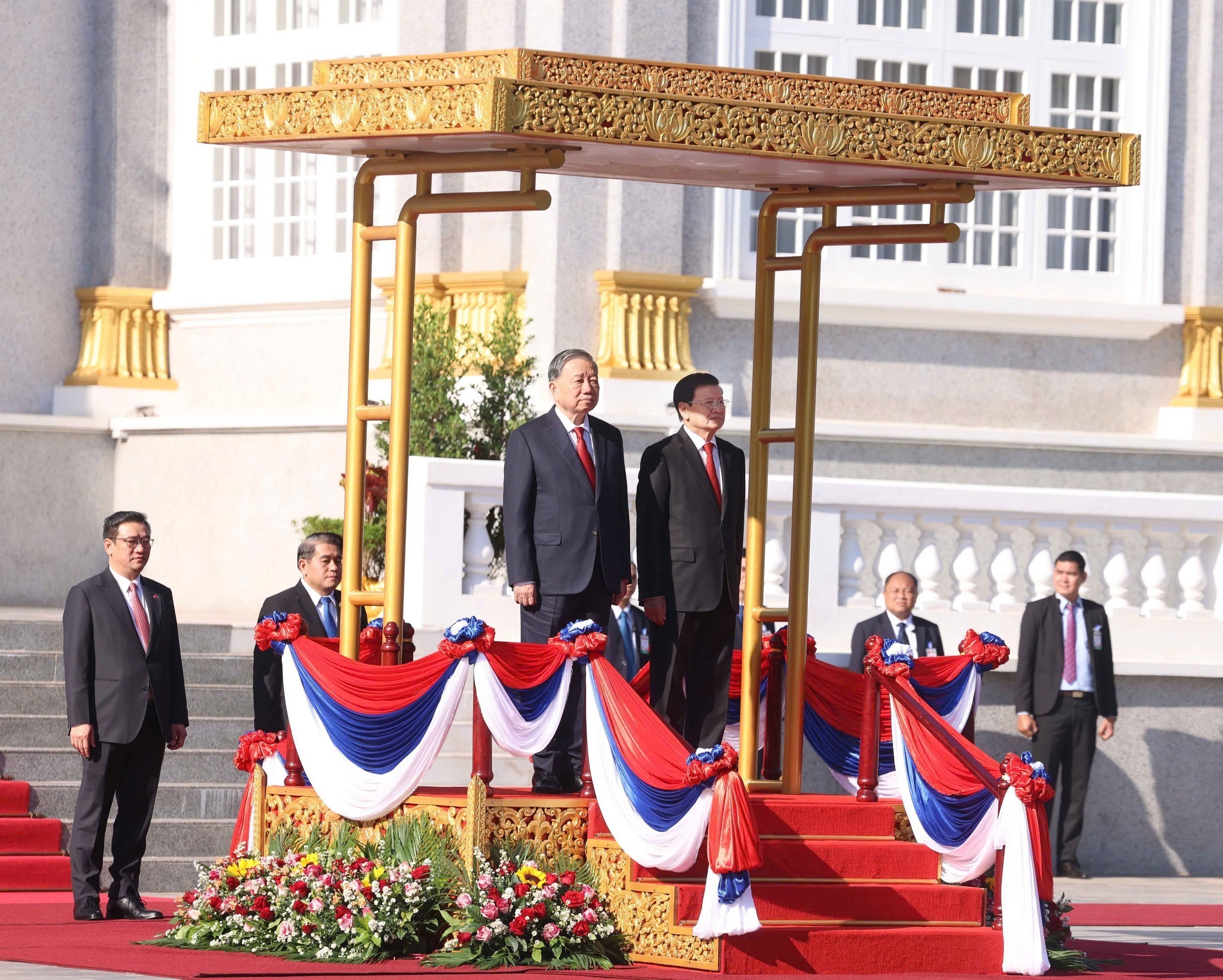 Lễ đón trọng thể Tổng Bí thư Tô Lâm tại Lào - Ảnh 3.