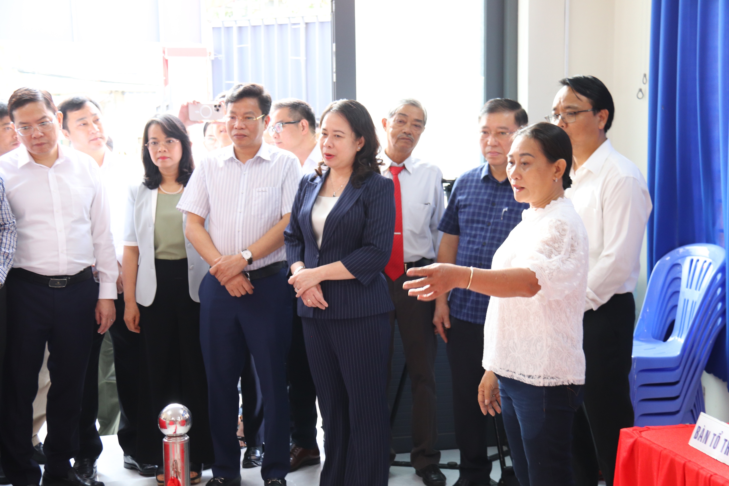 Phó chủ tịch nước Võ Thị Ánh Xuân kiểm tra công tác bầu cử tại Lâm Đồng- Ảnh 3.