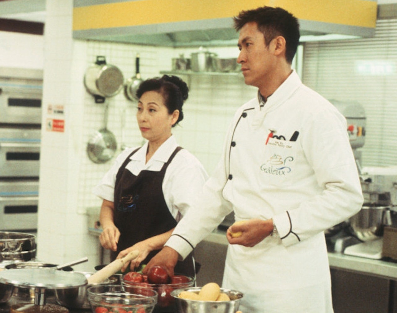 Tuổi già của nghệ sĩ Lý Phong từng 2 lần phá sản, phải ngủ ngoài công viên - Ảnh 5.