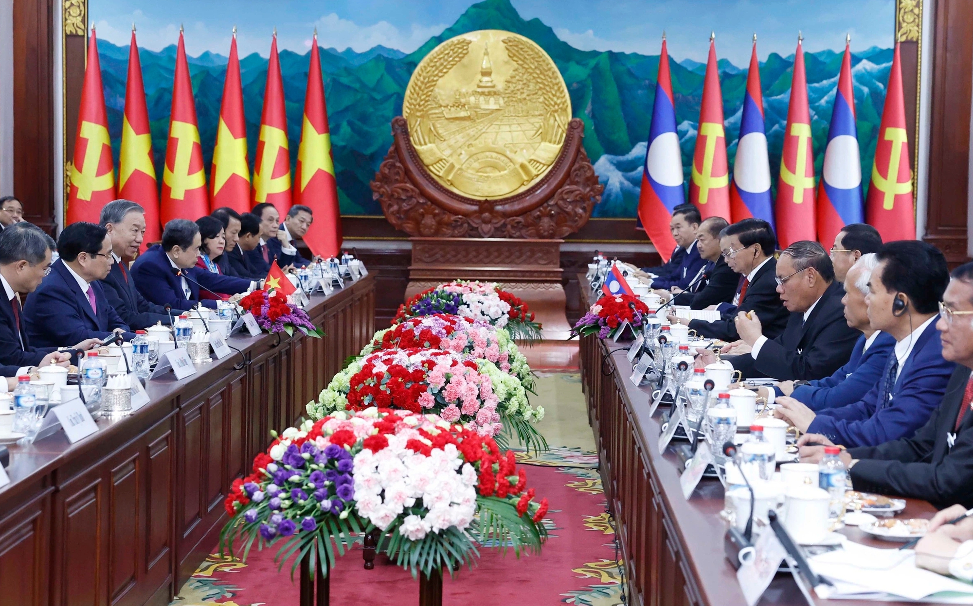 Làm sâu sắc hơn nữa mối quan hệ Việt Nam - Lào - Ảnh 2.