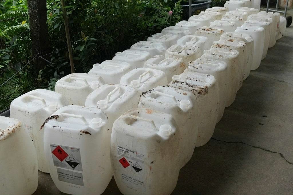 Triệt phá đường dây sản xuất hơn 60.000 lít giấm giả từ axit công nghiệp: Nguy cơ khôn lường cho sức khỏe người tiêu dùng- Ảnh 3.