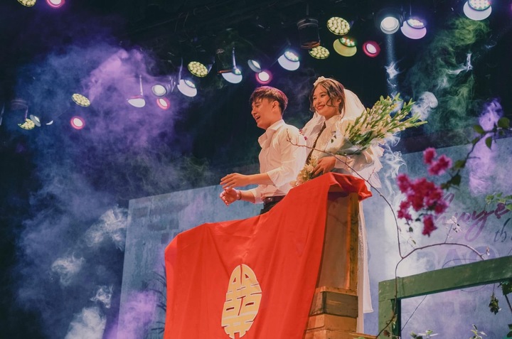 1770281557 909 Nguoi tinh xinh dep kem 9 tuoi cua Thanh Son