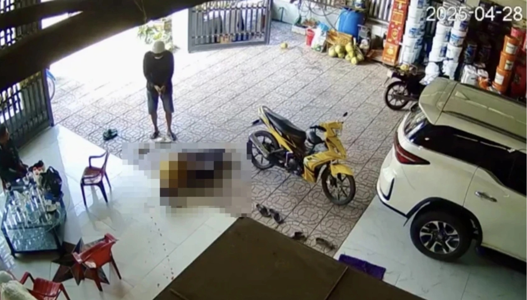 Vụ nữ sinh Vĩnh Long tử vong: Tiến độ điều tra và khởi tố tài xế gây tai nạn - Ảnh 6.