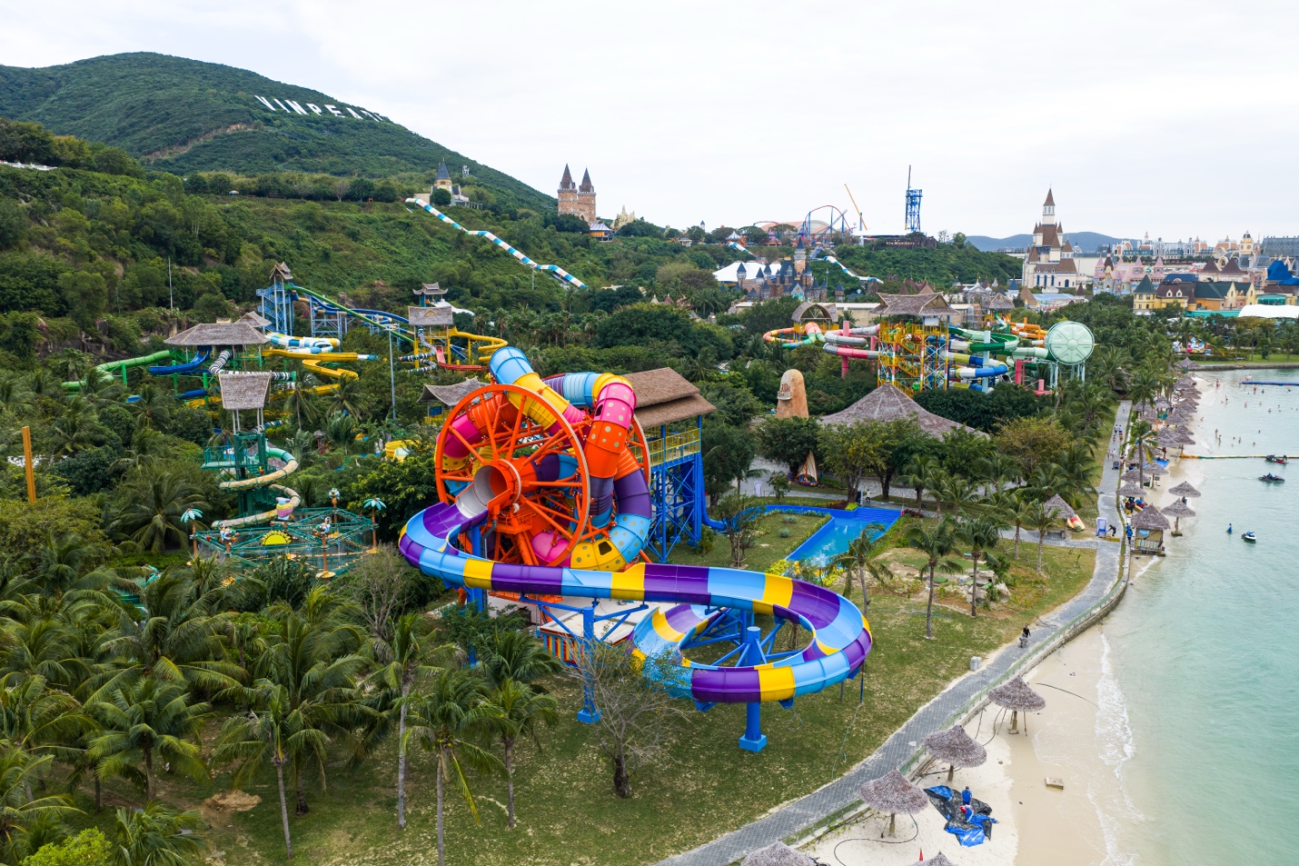 Hòn Tre bùng nổ mùa Tết với bộ ba siêu phẩm giải trí chưa từng có- Ảnh 4.