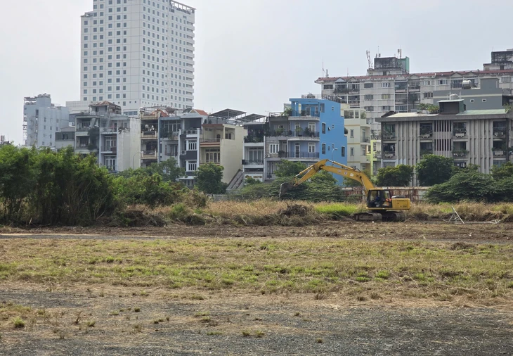 1770297571 762 Cung nhin lai hanh trinh khoac ao moi cua cho