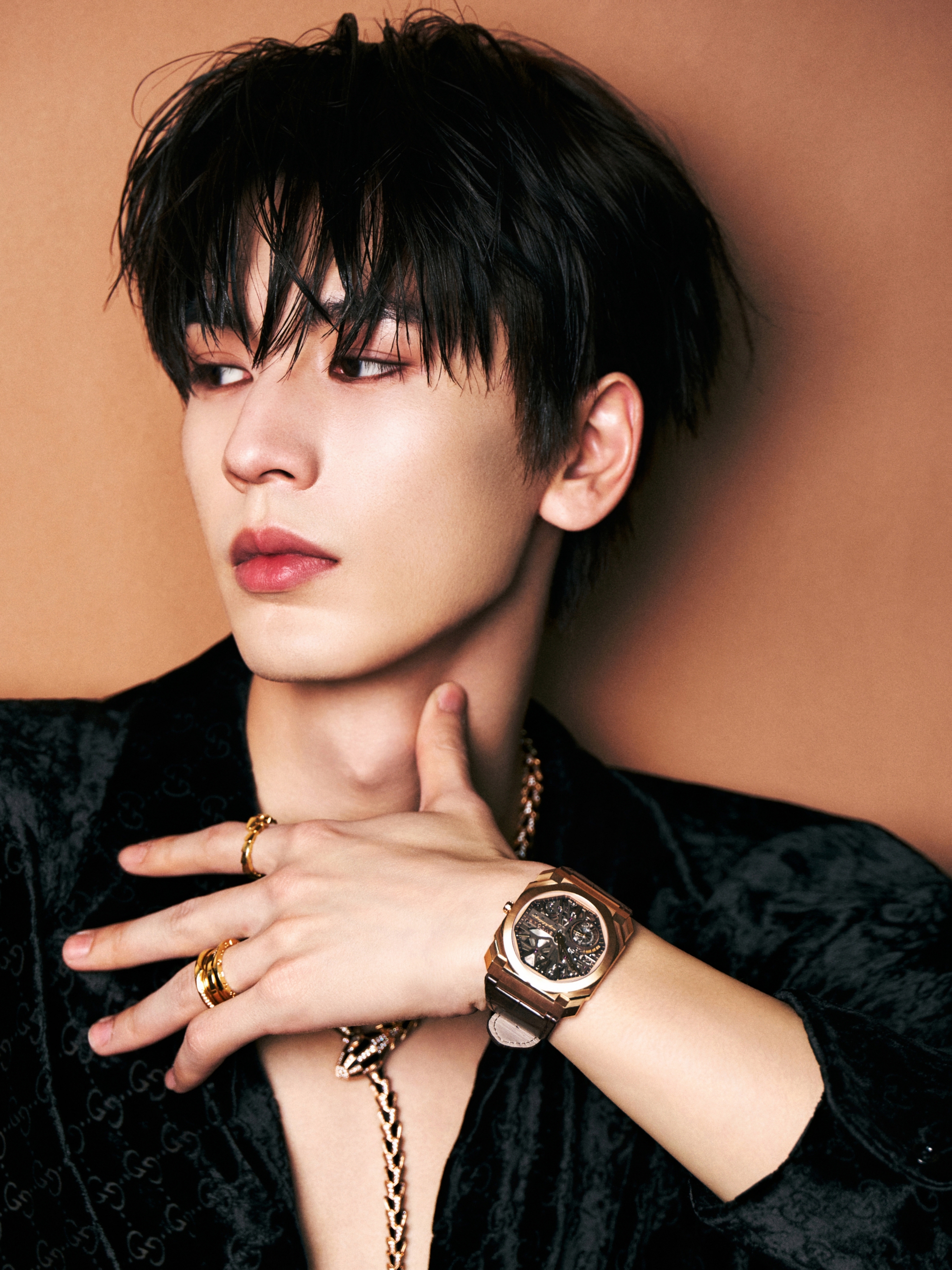 Mỹ nam đẹp nhất Đêm Hội Weibo 2026 tới rồi: Mọi đường nét đều là tuyệt tác, đến ngón tay cũng cao sang hơn người- Ảnh 2.