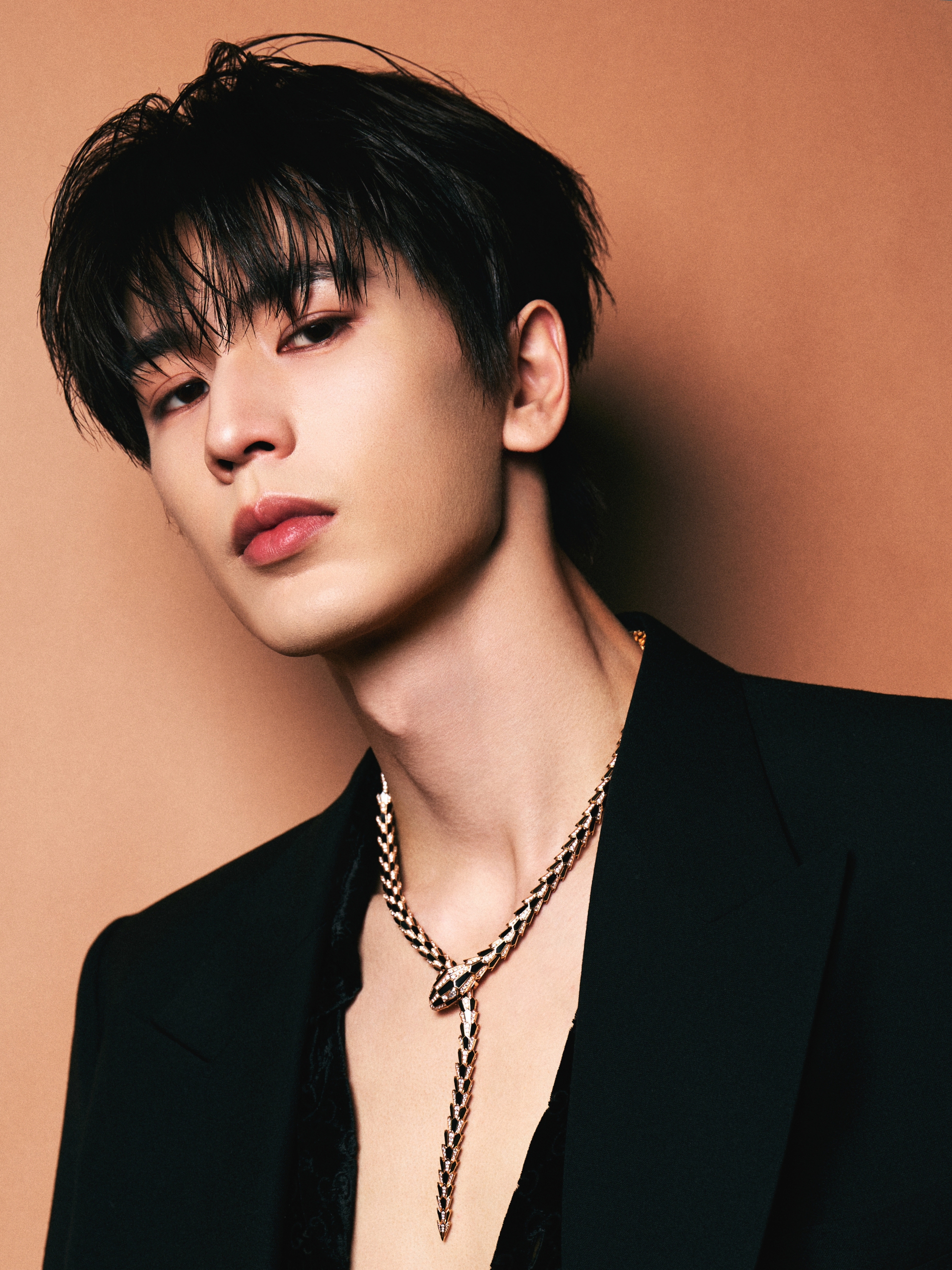 Mỹ nam đẹp nhất Đêm Hội Weibo 2026 tới rồi: Mọi đường nét đều là tuyệt tác, đến ngón tay cũng cao sang hơn người- Ảnh 5.