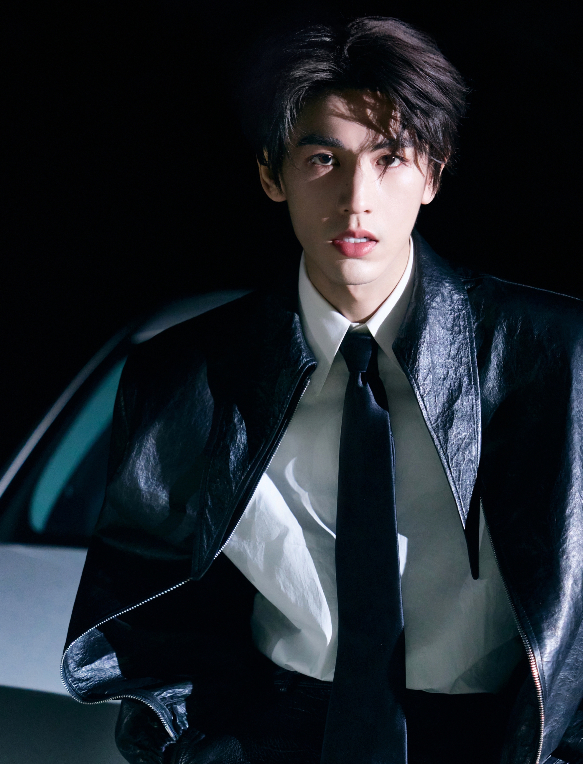 Mỹ nam đẹp nhất Đêm Hội Weibo 2026 tới rồi: Mọi đường nét đều là tuyệt tác, đến ngón tay cũng cao sang hơn người- Ảnh 12.