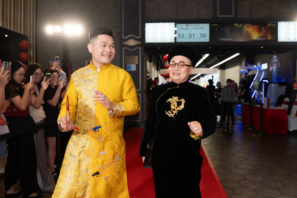 Xuân Hinh: Tôi có thể kiếm tiền dễ dàng nhờ đi hát thay vì đóng phim - 2