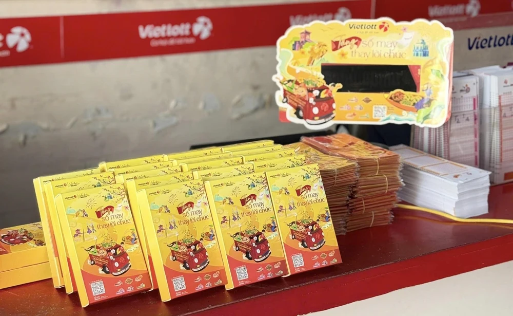 nhon-nhip-mua-tet-tai-cac-diem-ban-ve-so-vietlott-2.jpg
