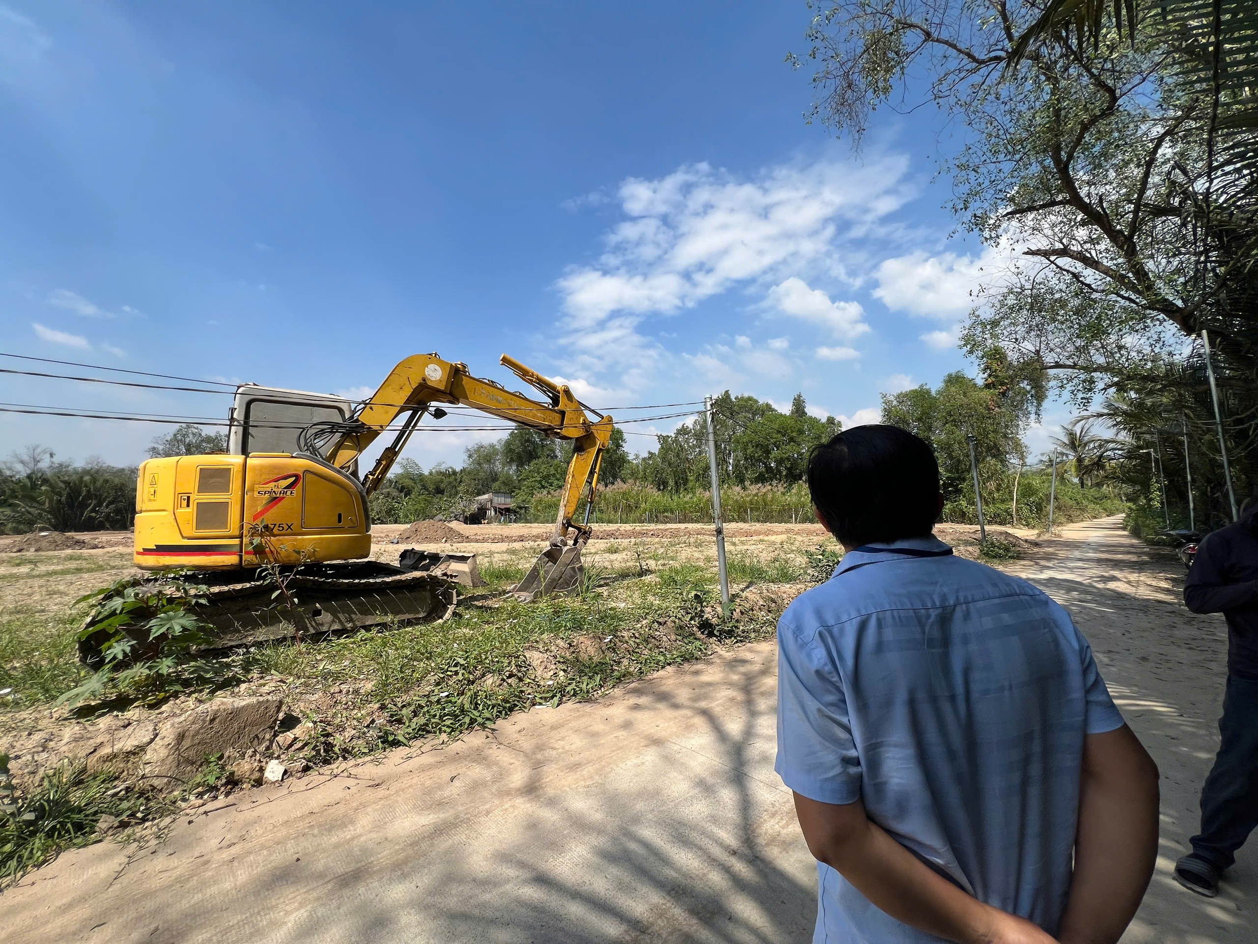 TP.HCM: San lấp trái phép gần 2.000 m² giữa rừng cây phường Long Phước- Ảnh 11.