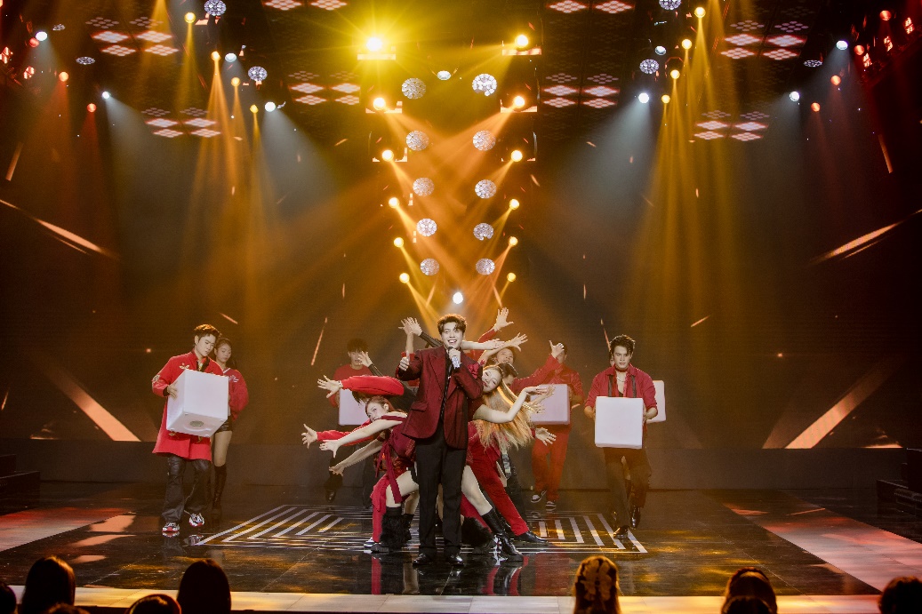 Noo Phước Thịnh - “người giữ lửa” Tết Việt tại Gala nhạc Việt 2026- Ảnh 5.