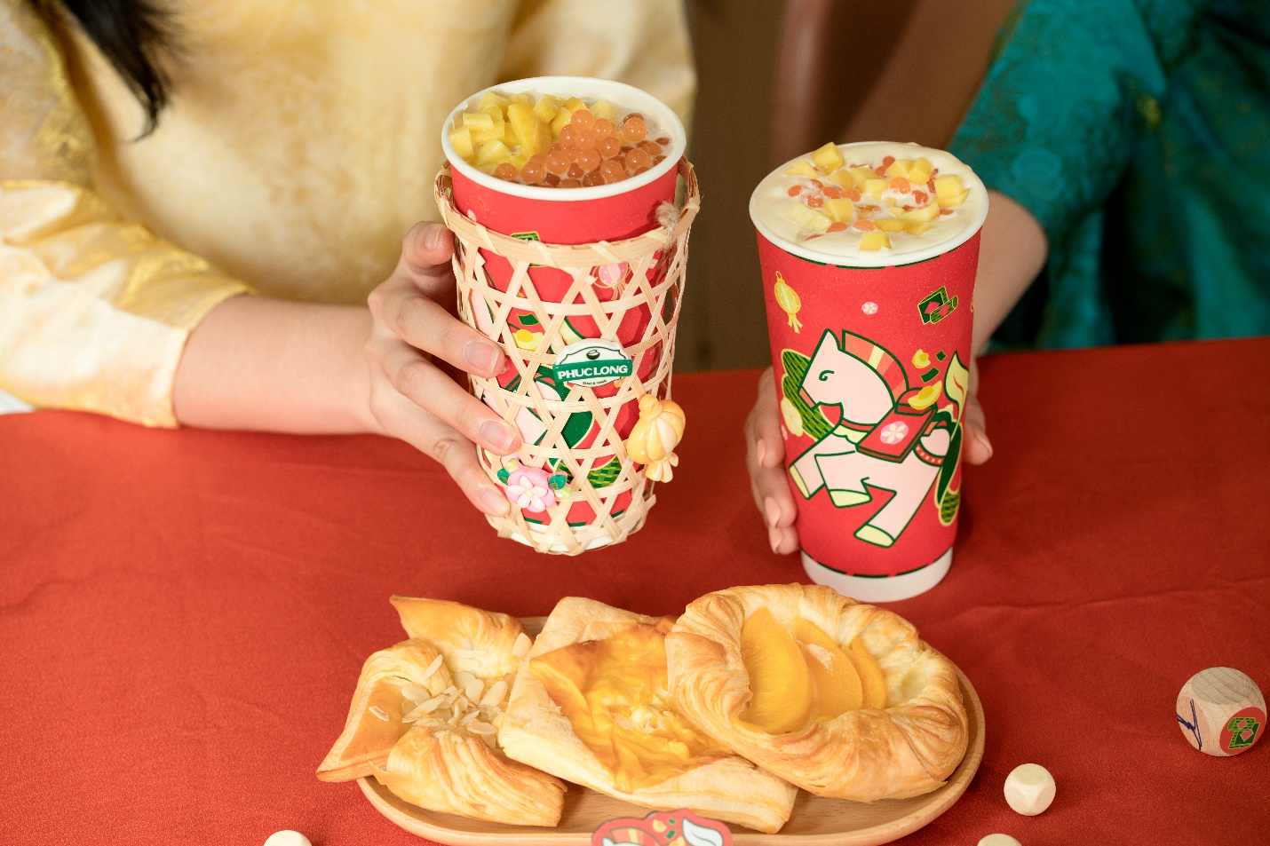 Vì sao Phúc Long Dragon 82 Hàng Điếu đang được giới trẻ Hà Nội chú ý?- Ảnh 6.