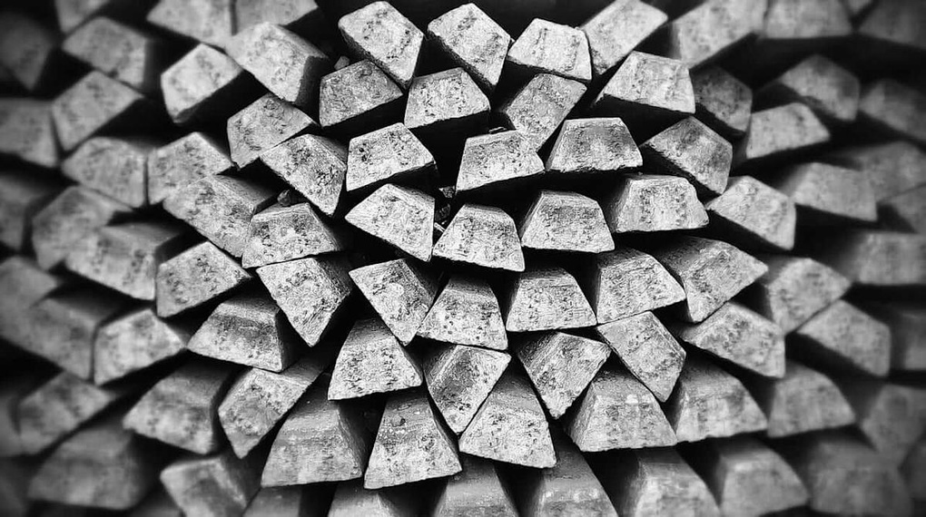 Giá bạc rơi tự do về 70 USD/ounce: Vỡ mộng siêu dự báo 309 USD? - 2