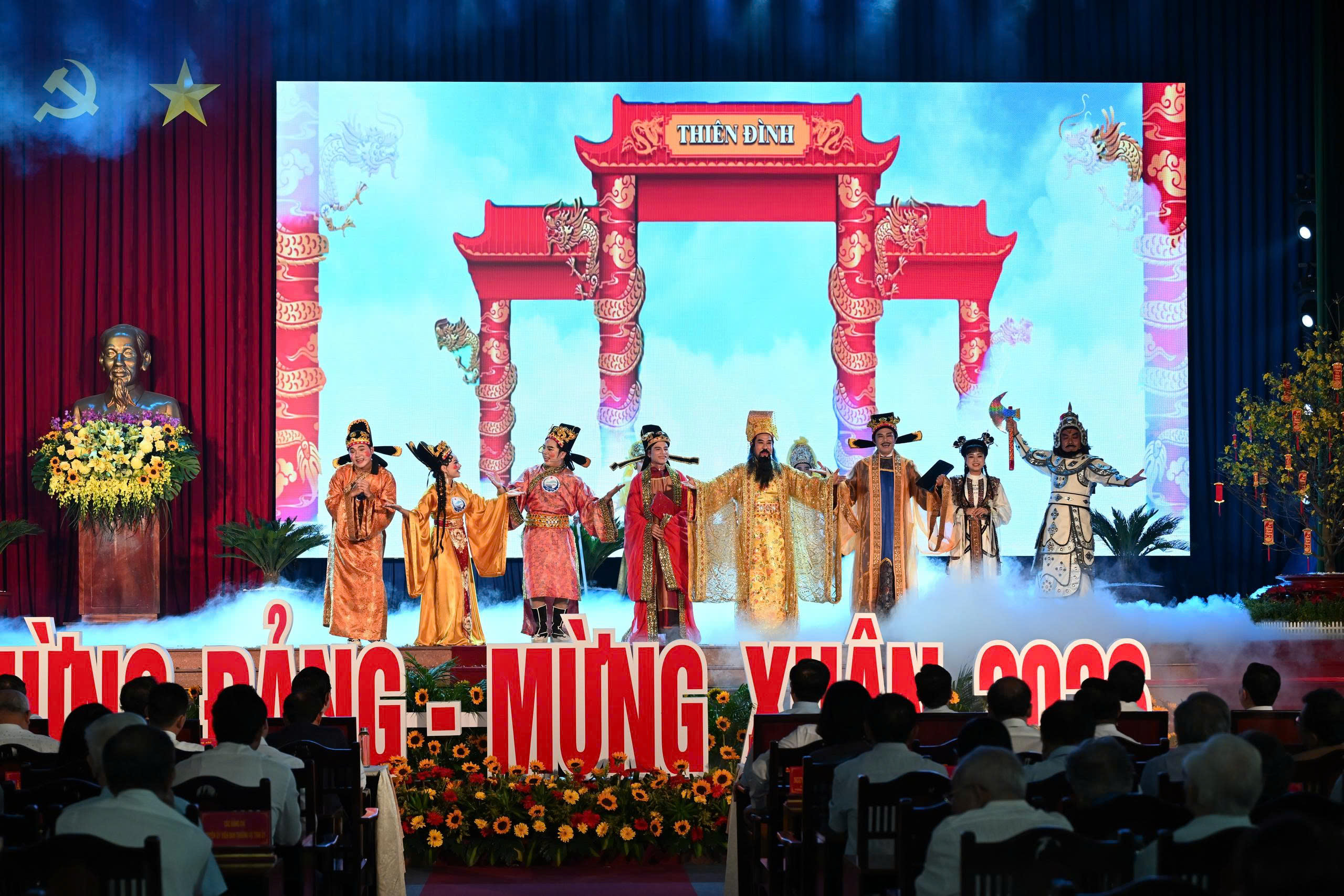 họp mặt - Ảnh 3.