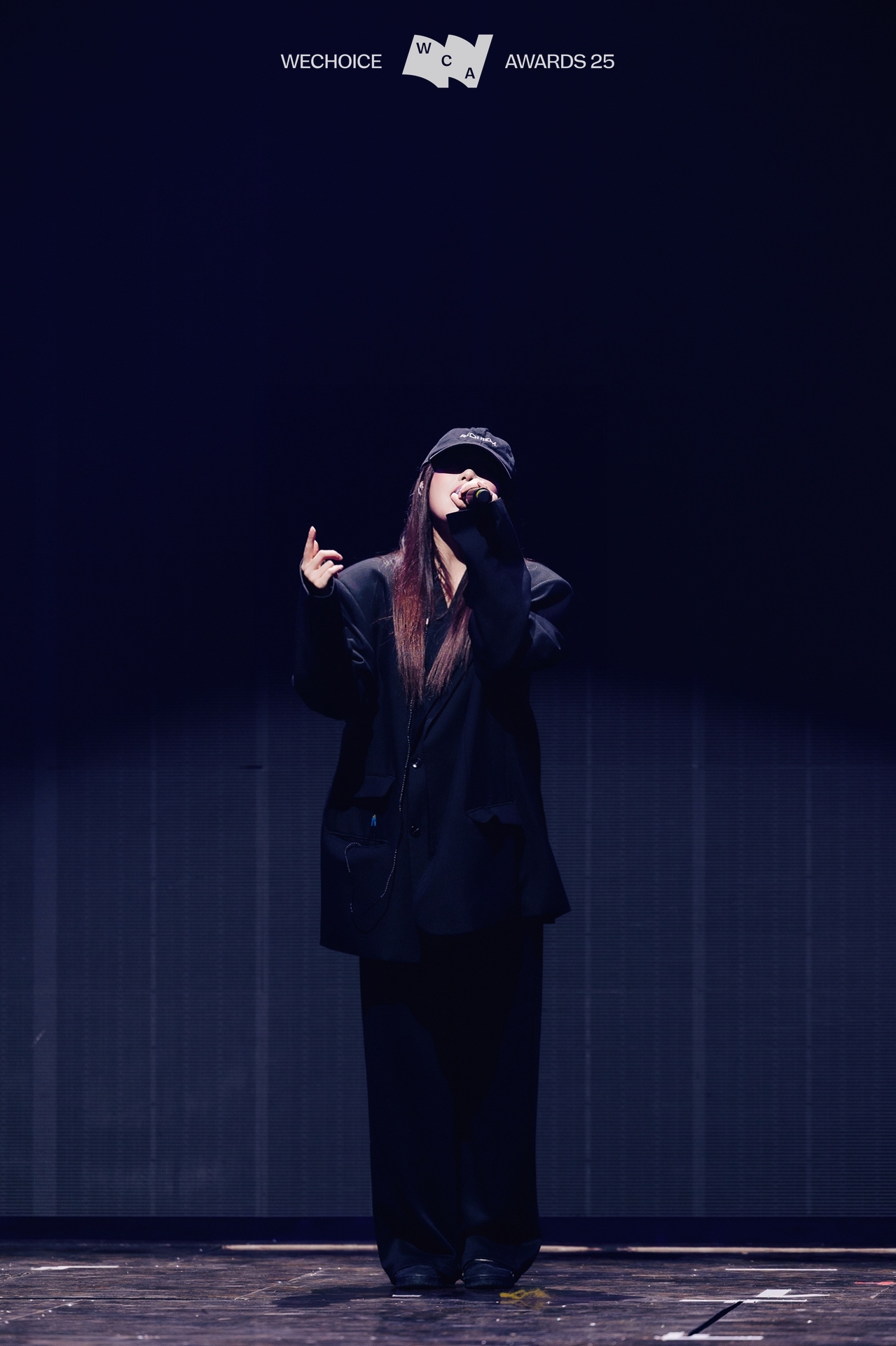 Ngay lúc này: buitruonglinh - CONGB đổ bộ tổng duyệt WeChoice Awards, 1 Anh Trai vừa hát xong thì bỏ chạy- Ảnh 5.