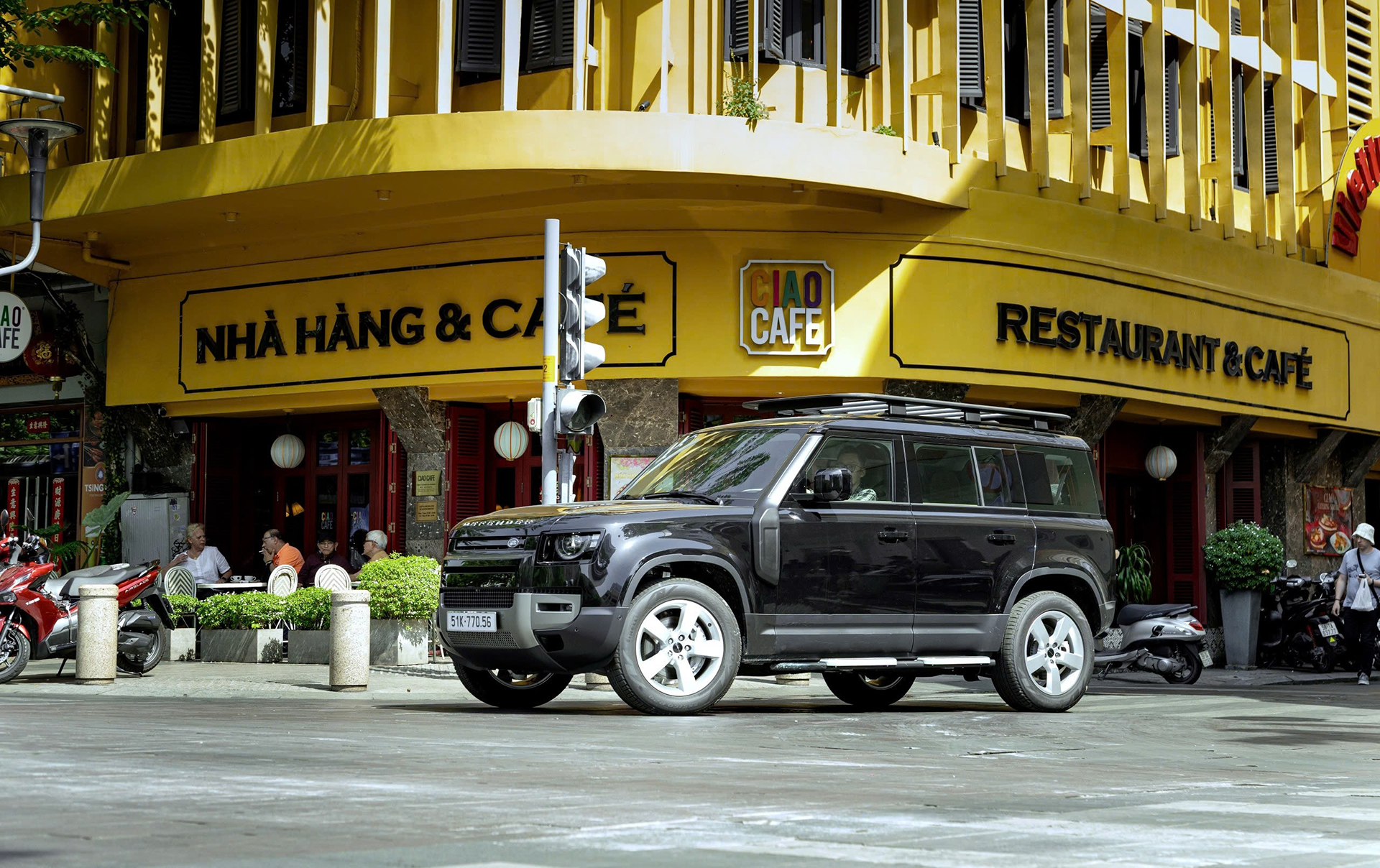 Khám phá Land Rover Defender 2026: SUV hạng sang đáng mơ ước cho mọi cuộc phiêu lưu - Ảnh 6.