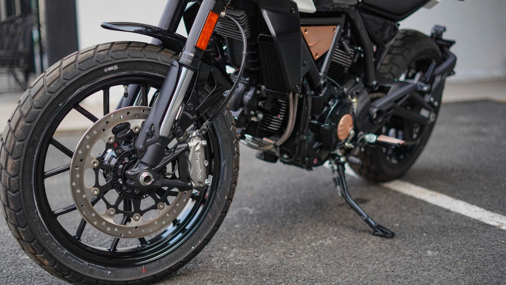 Mô tô giới hạn cả Việt Nam có đúng một chiếc, chốt giá ngang Kia Sonet - 5