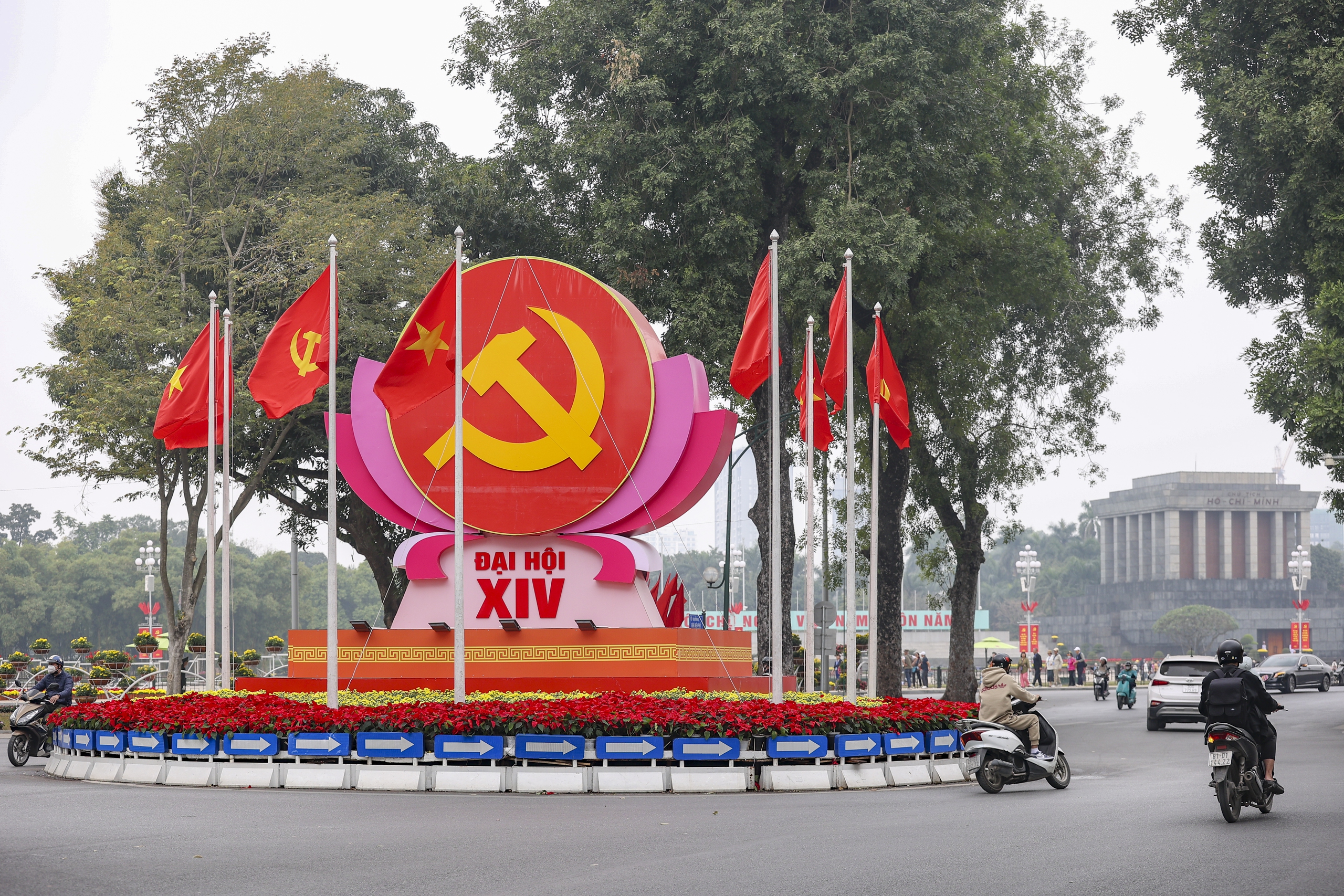 Chương trình hành động của Trung ương Đảng thực hiện Nghị quyết Đại hội XIV- Ảnh 2.