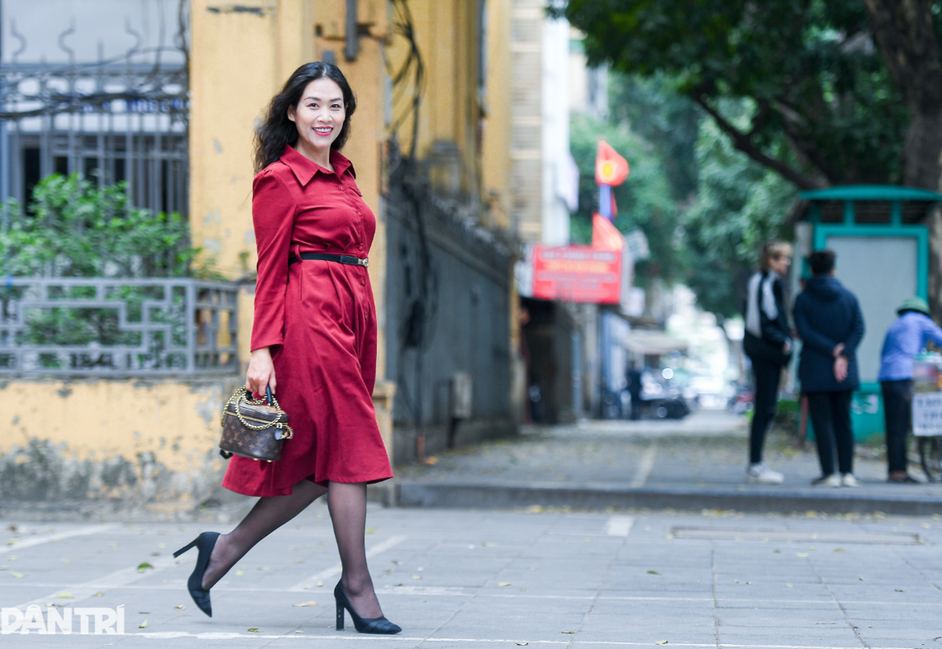 Nhan sắc mặn mà của Hà Hương Nguyệt thảo mai sau gần 25 năm - 8