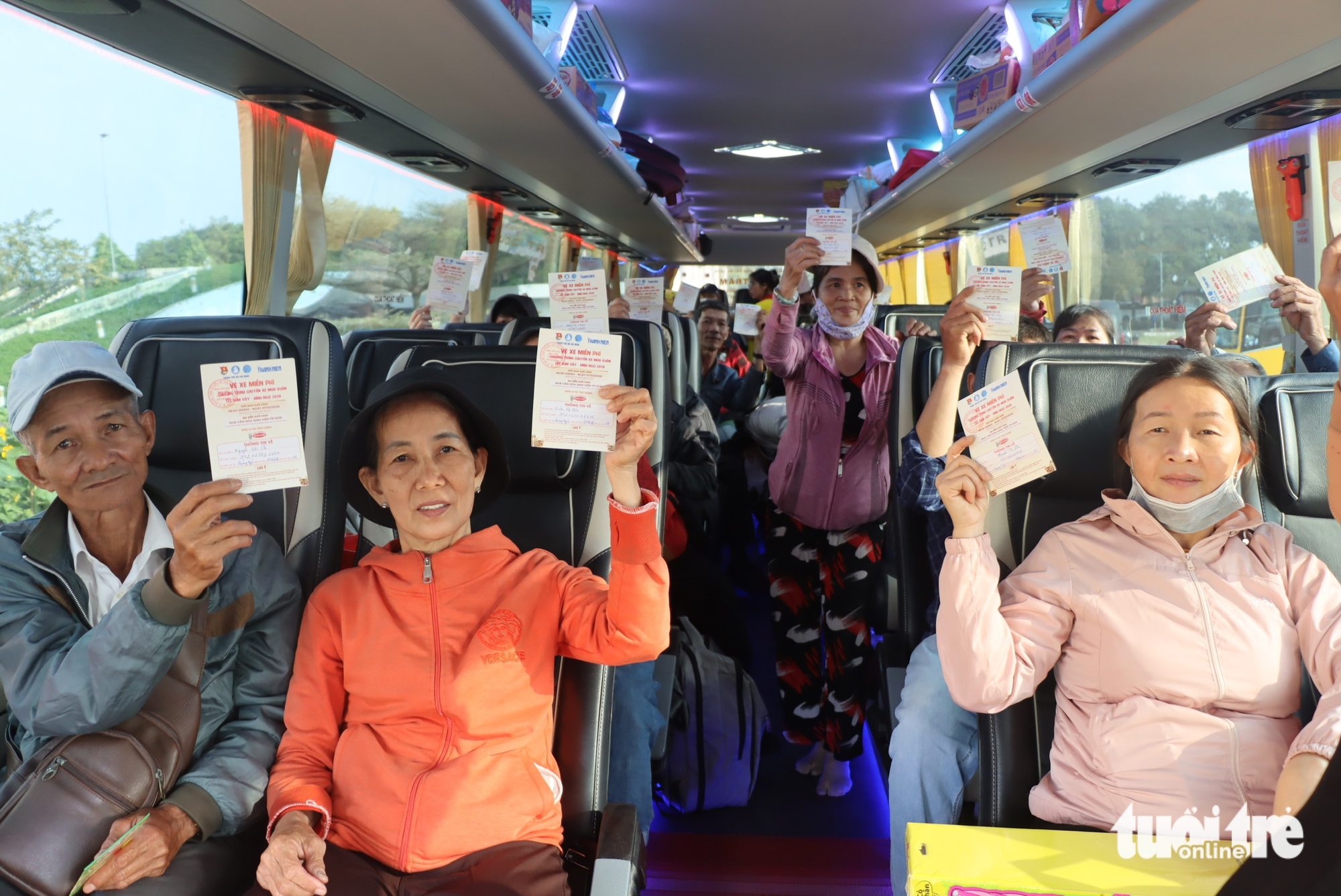 chuyến xe mùa xuân - Ảnh 3.