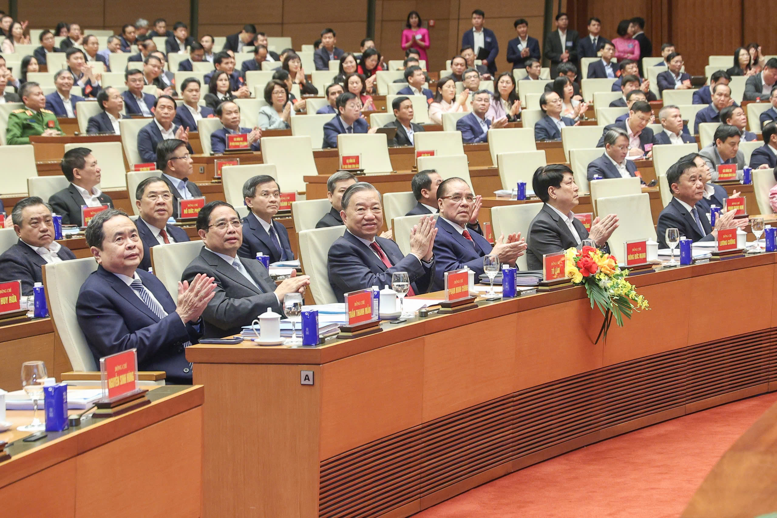 Bà Bùi Thị Minh Hoài: Đổi mới hoạt động MTTQ, tổ chức chính trị - xã hội - Ảnh 2.