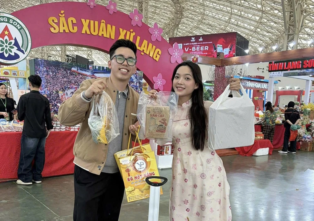 Đặc sản tết 2.jpg