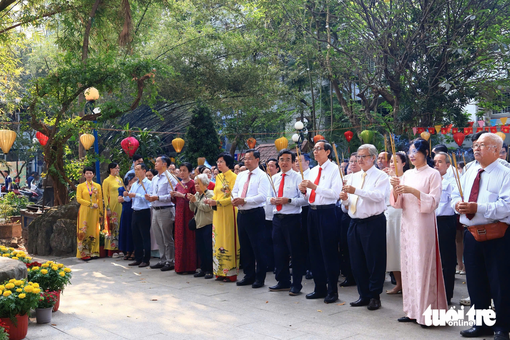 Lan tỏa không khí xuân trong Viện Y dược học dân tộc TP.HCM - Ảnh 3.