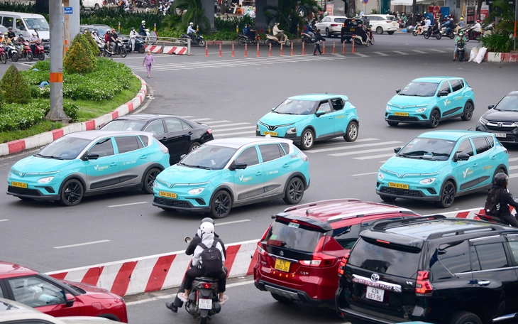 Xanh SM nới rộng khoảng cách với đối thủ gọi xe công nghệ ra sao? - Ảnh 4.
