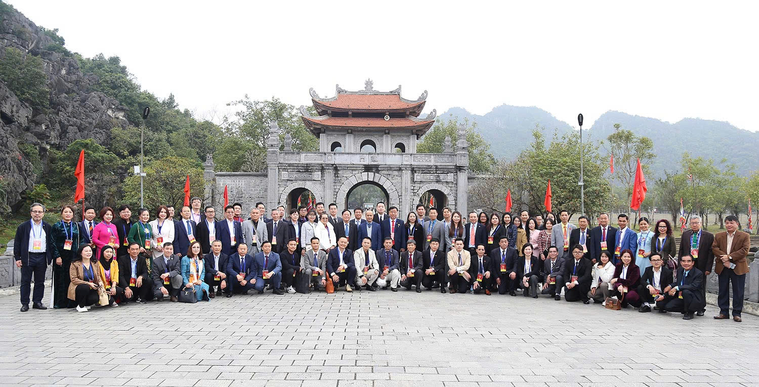 Kiều bào tiêu biểu từ 32 quốc gia kết nối với tỉnh Ninh Bình - Ảnh 12.