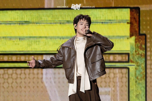 Đội hình Anh Trai - Em Xinh hot nhất “phá đảo” Gala WeChoice Awards 2025: Hát hay nhảy đẹp, visual quá “peak”!- Ảnh 7.