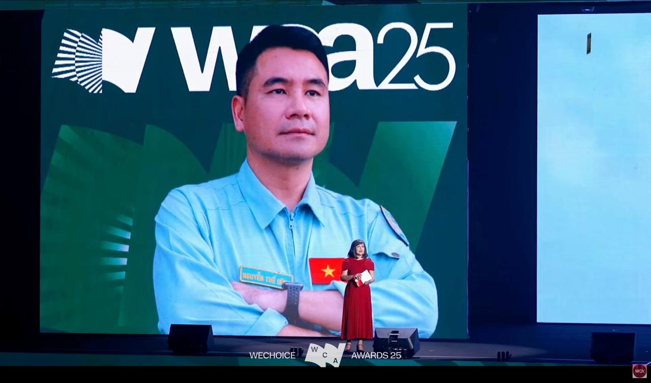 Màn xuất hiện đặc biệt của Đại tá Nguyễn Thế Dũng tại WeChoice 2025: Câu chuyện những người giữ vùng trời Tổ quốc được viết tiếp- Ảnh 5.