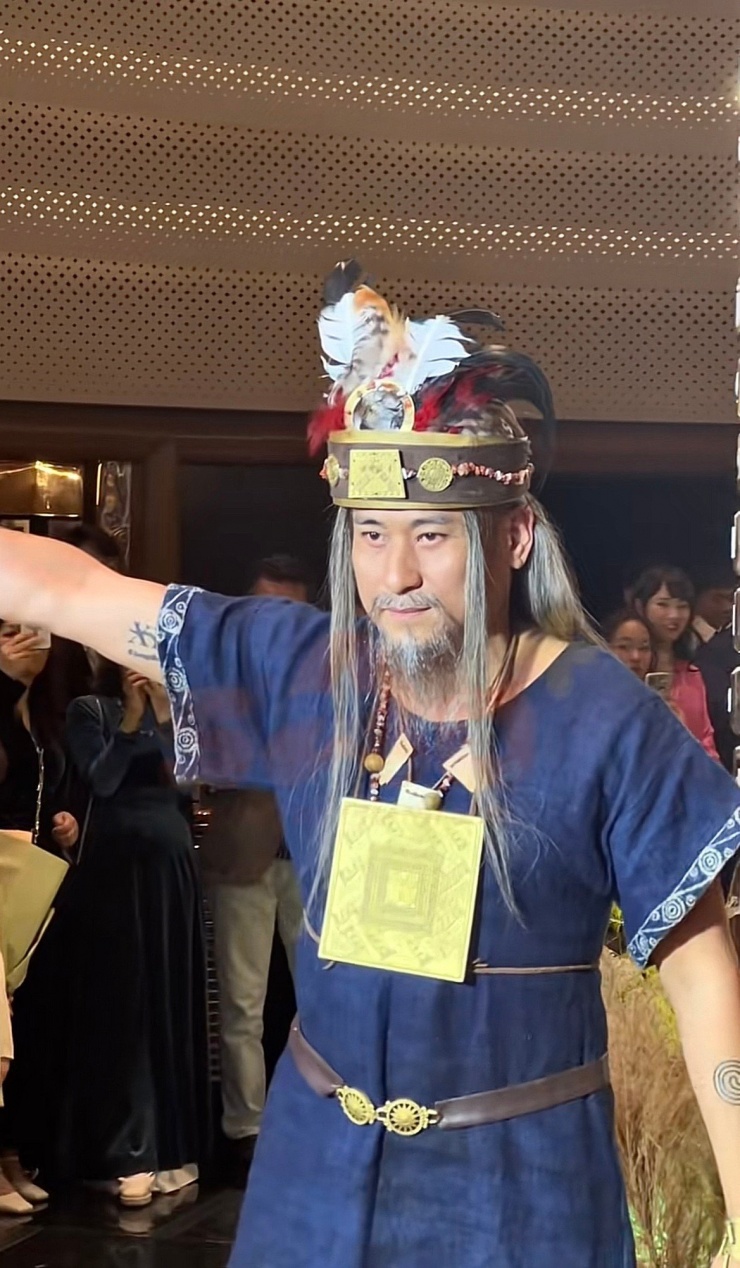 Dàn trai đẹp cơ bắp trong phim Tết đối đầu Trấn Thành - 4