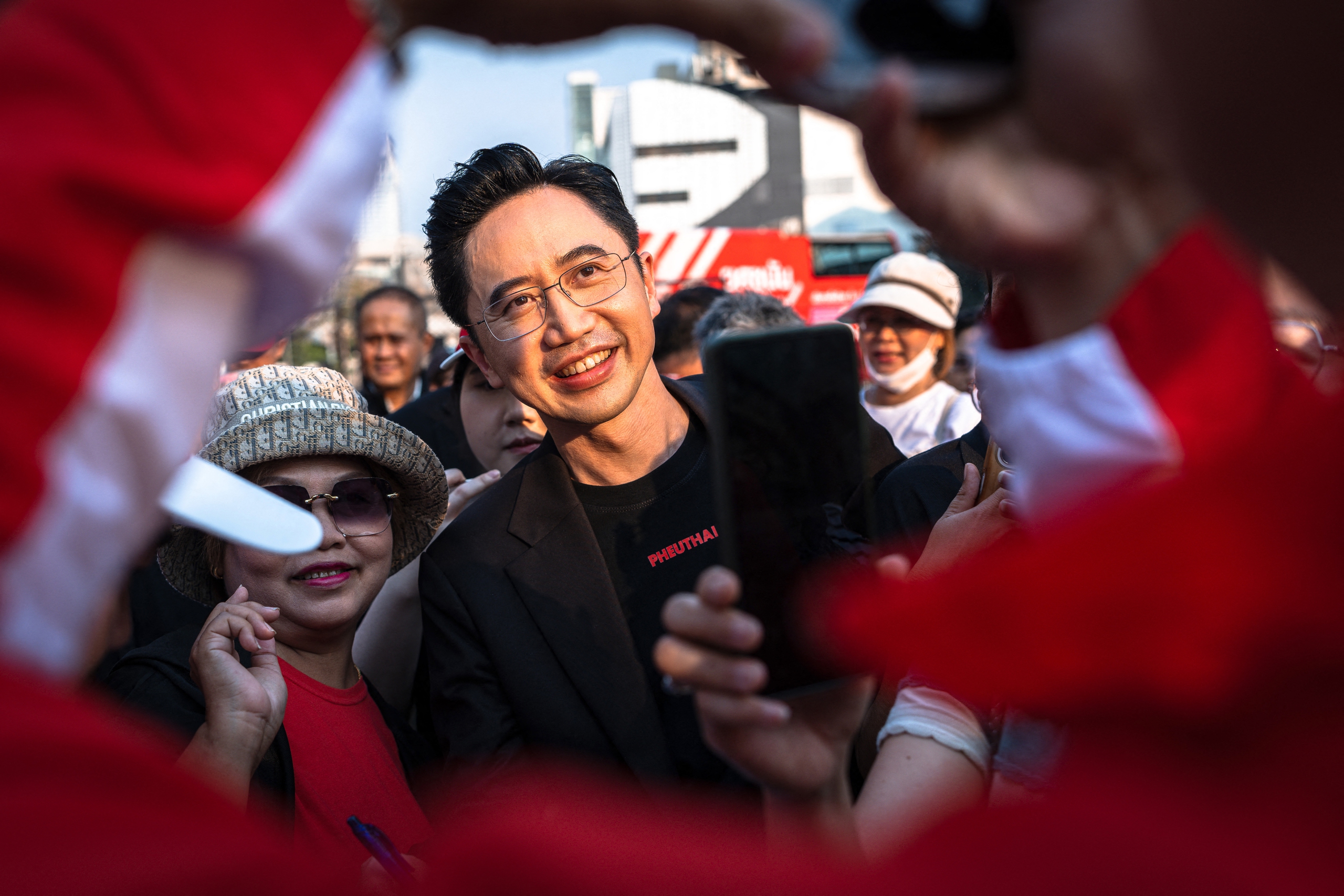 Tin tức thế giới 8-2: Sáng nay bầu cử ở Nhật Bản; Dấu ấn Thaksin trong bầu cử Thái Lan - Ảnh 3.