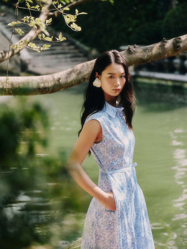 Diện váy hoa, đầm họa tiết, nàng lúc nào cũng trẻ trung xinh đẹp- Ảnh 5.
