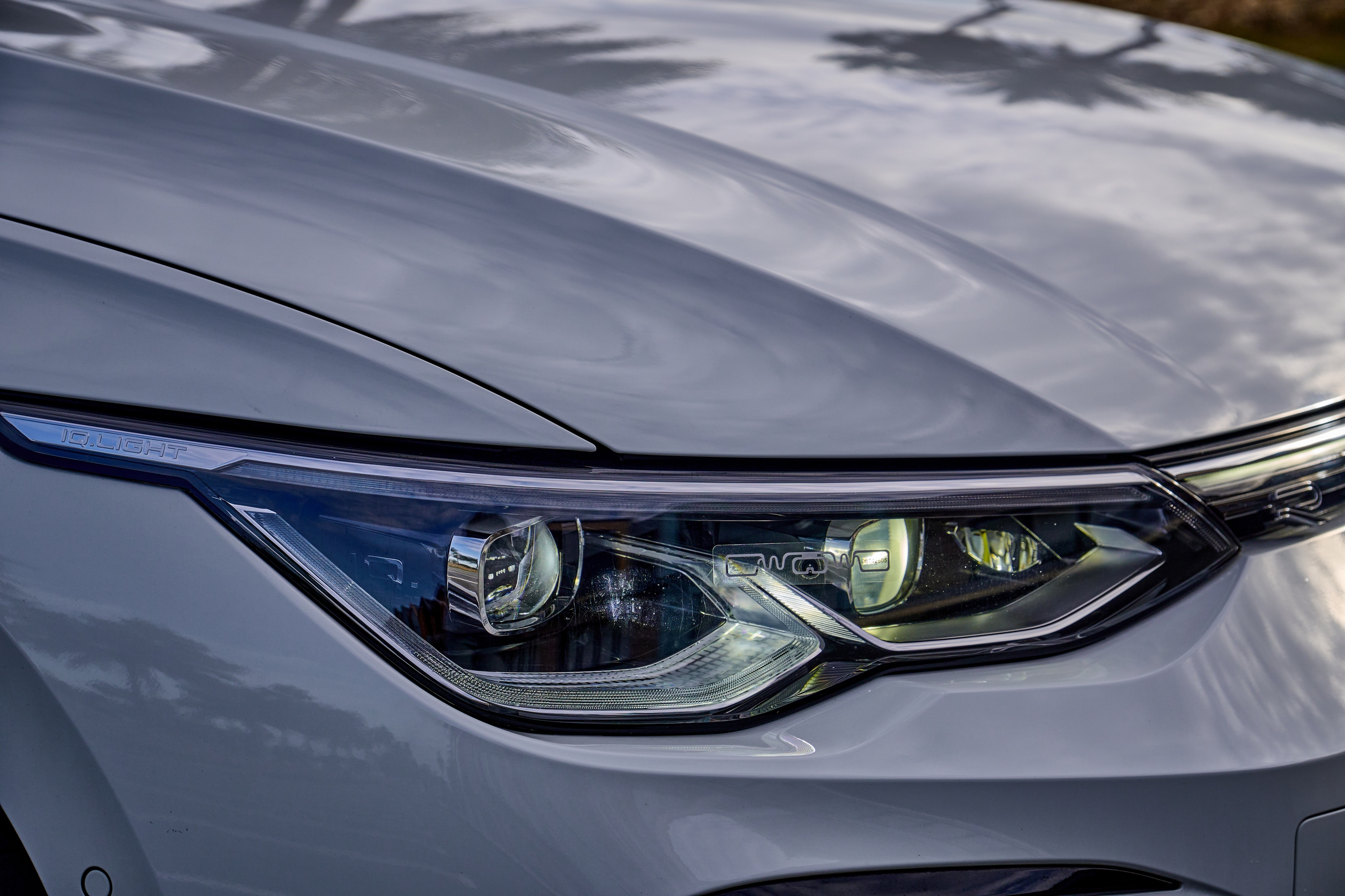 Lái xe đường dài: Bộ phận nào quan trọng, ưu tiên kiểm tra? - Ảnh 4.