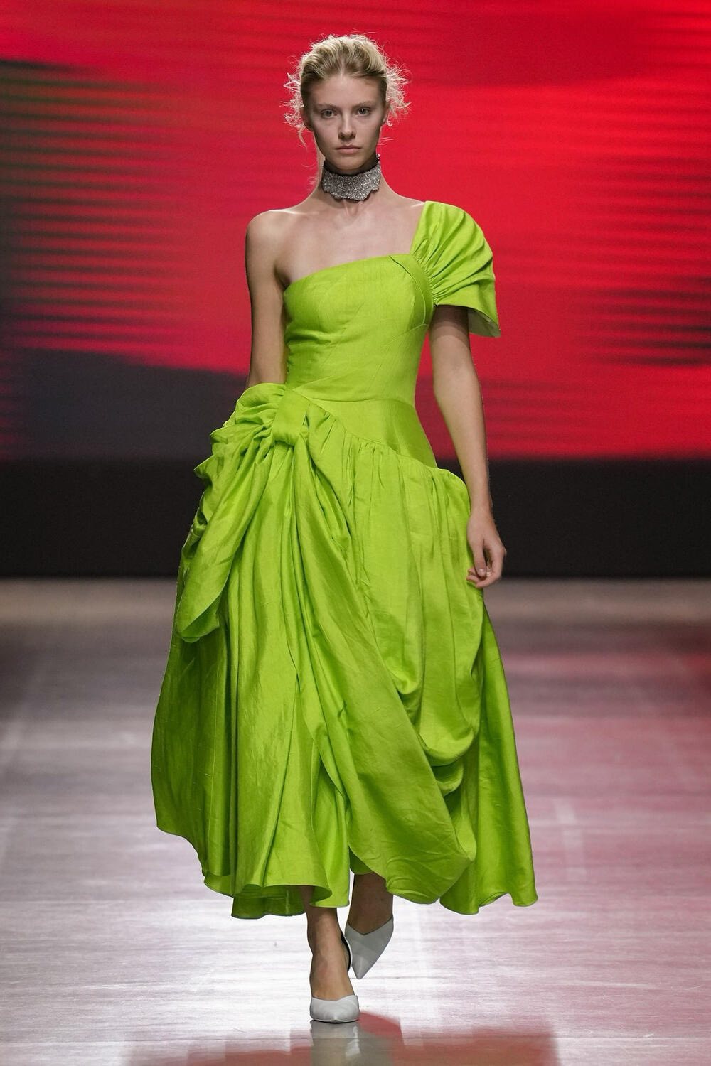 Để NTK Việt được trình diễn ở quốc tế, điều gì quan trọng?- Ảnh 10.