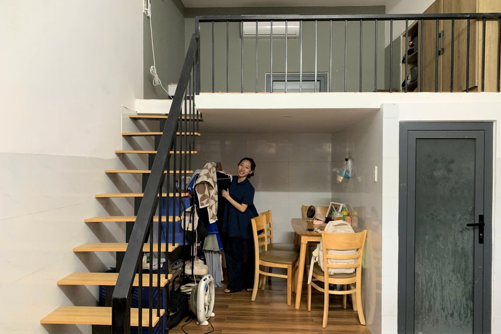 Cả dãy trọ sinh viên bất ngờ khi được chủ nhà lì xì 500.000 đồng/phòng - 3