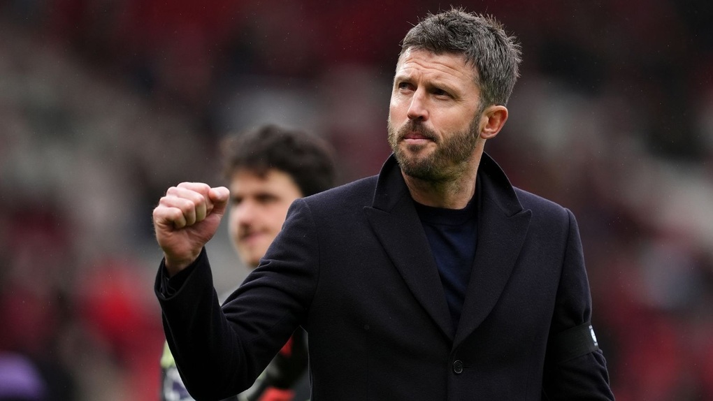 HLV Michael Carrick tiết lộ bí quyết giúp Man Utd toàn thắng 4 trận - 2