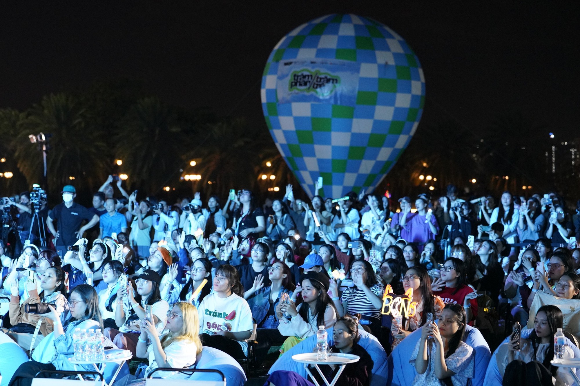 Đại sứ Chút Yên Bùi Công Nam cùng các giọng ca Gen Z cực hot mang “Chút Yên” đến Thế hệ Trăm Phần Trăm Trẻ- Ảnh 10.