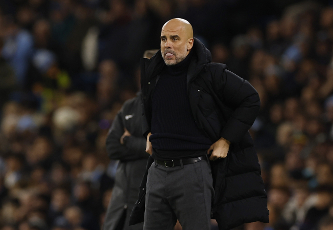 HLV Guardiola trong trận Man City thắng Aston Villa 4-1 ở vòng 31 Ngoại hạng Anh trên sân Etihad ngày 3/4/2024. Ảnh: Reuters